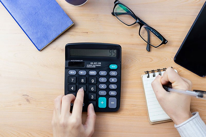 How To Choose a Right Plant Nursery Pot on Amazon