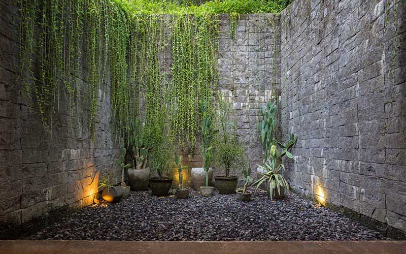 51 Captivating Courtyard Designs That Make Us Go Wow