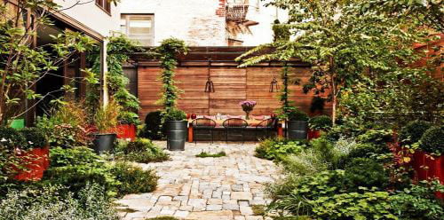 How to decorate a 40 square meter garden